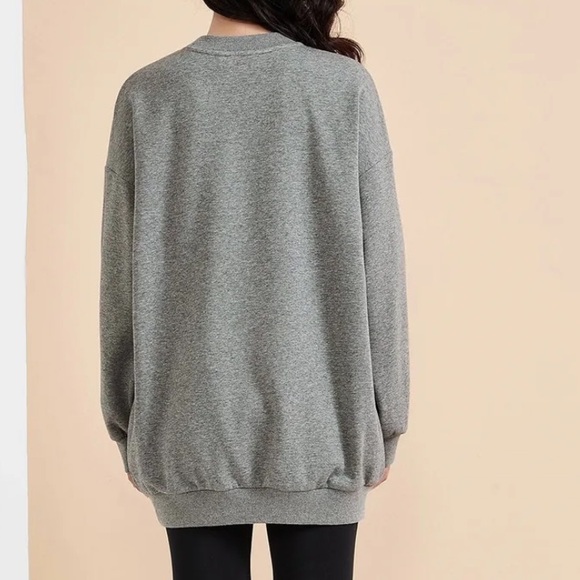 Supesu Gray Crewneck Sweatshirt With Pockets Cubby Sweater Size Medium - Picture 9 of 10